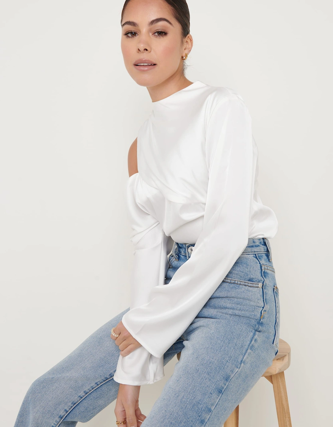 Jett Asymmetric Blouse - White