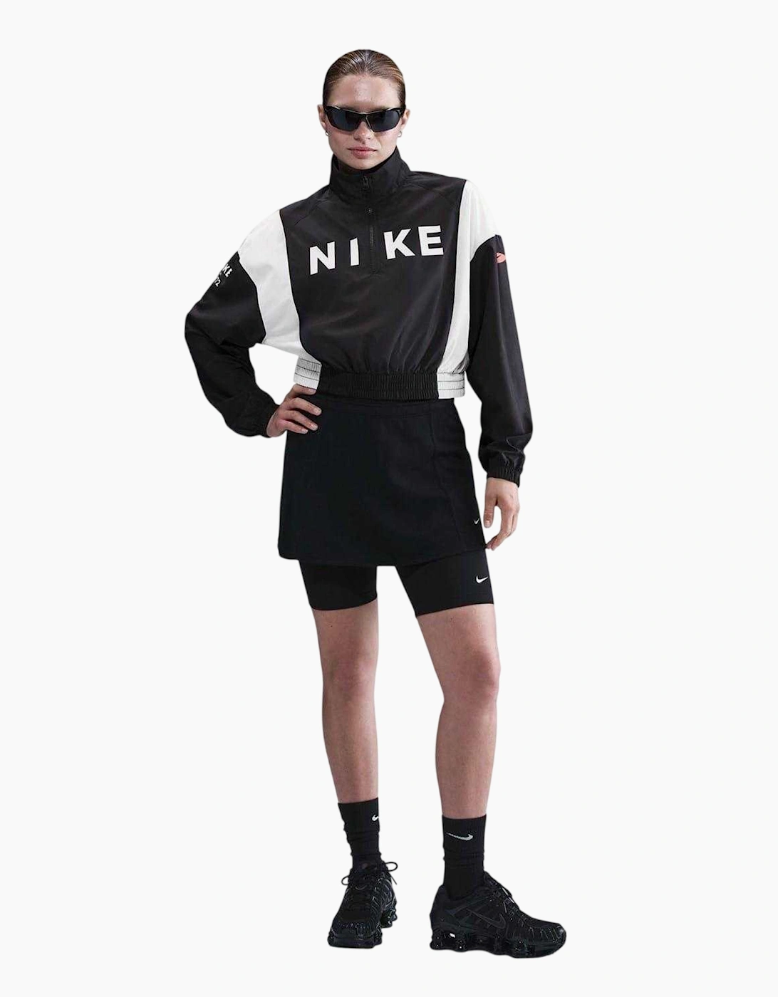Nike Women's Black/Multi / Colour Block Raglan Windbreaker - Size: 14 Uk