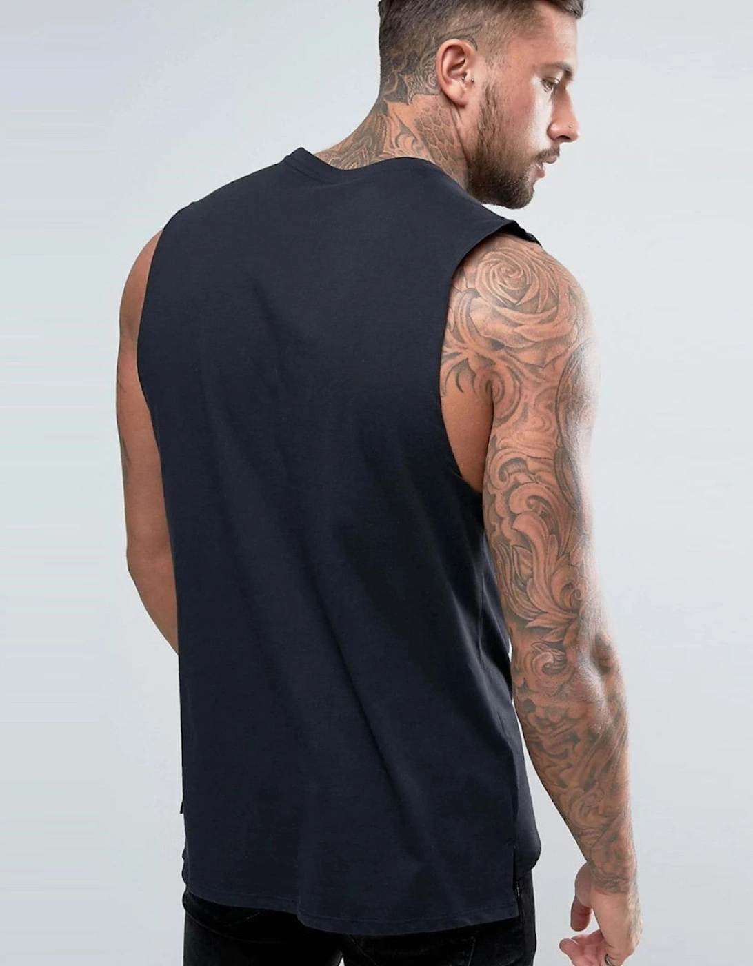 Nike Men's Retro Logo Vest in Black