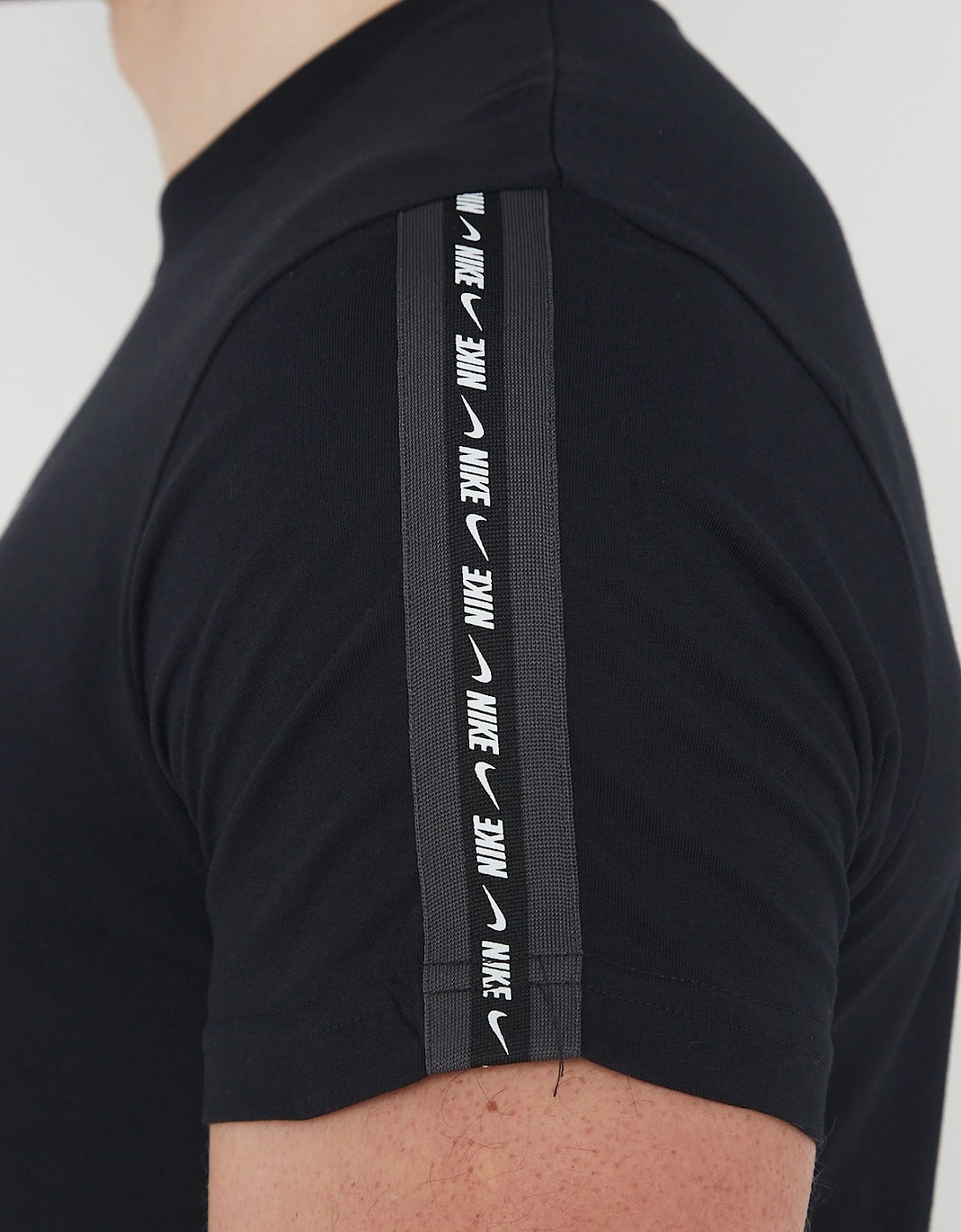 Nike Mens Sportswear Repeat T Shirt in Black