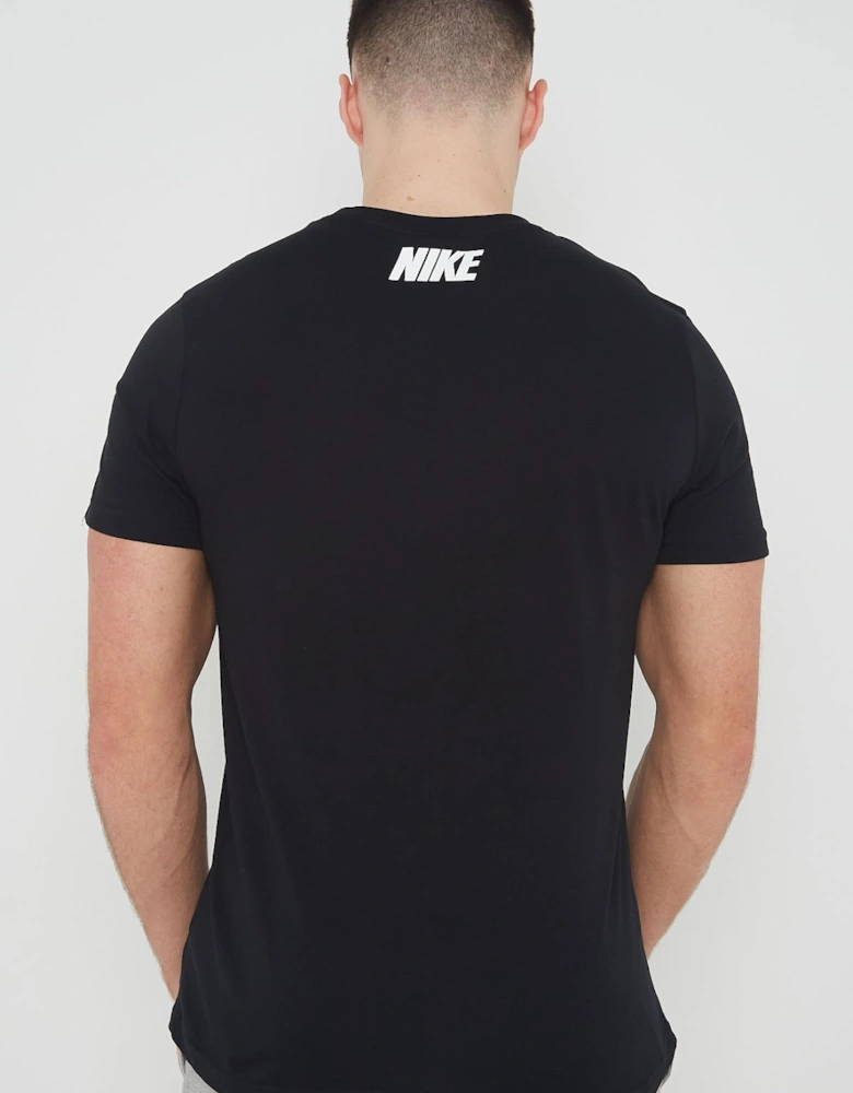 Nike Mens Sportswear Repeat T Shirt in Black