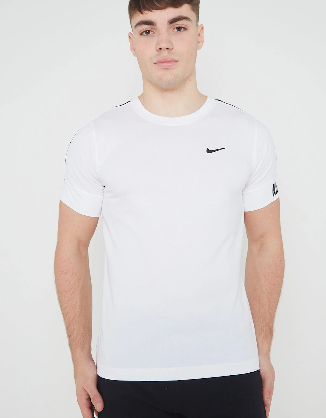 Nike Mens NSW Repeat T Shirt in White
