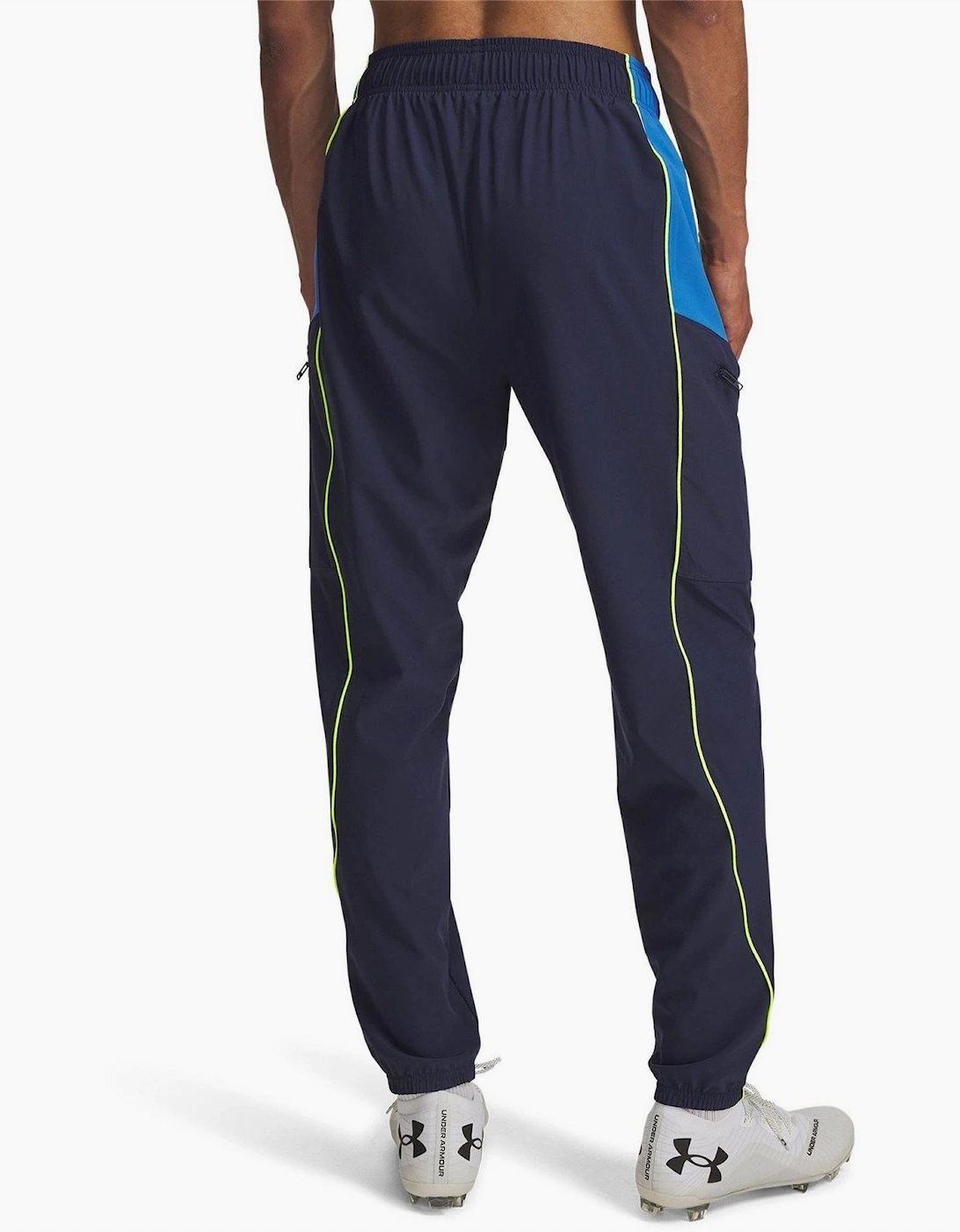 Challenger Slim Solid Patterned Tapered Pants