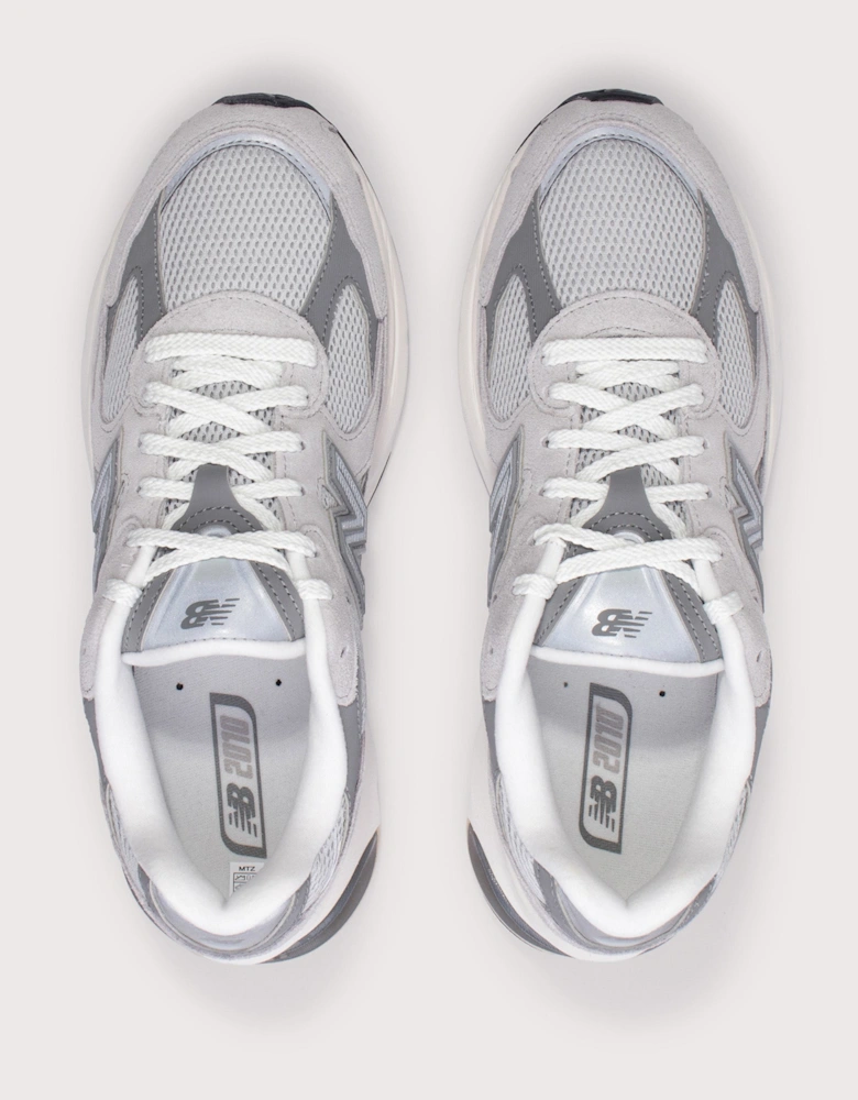 2010 Sneakers