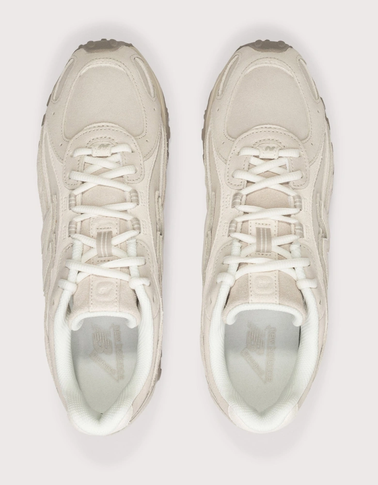 204L Sneakers