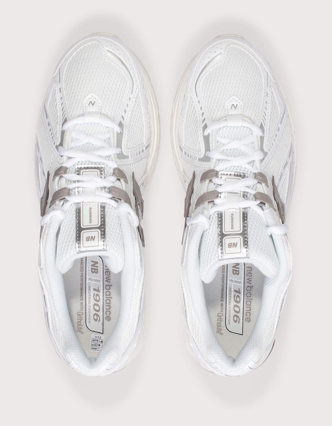 1906R Sneakers