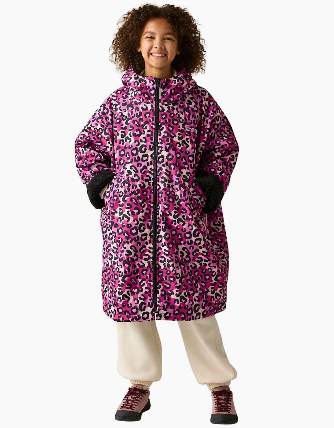 Regatta Kids Spirit Of Adventure Waterproof Changing Robe, 2 of 1