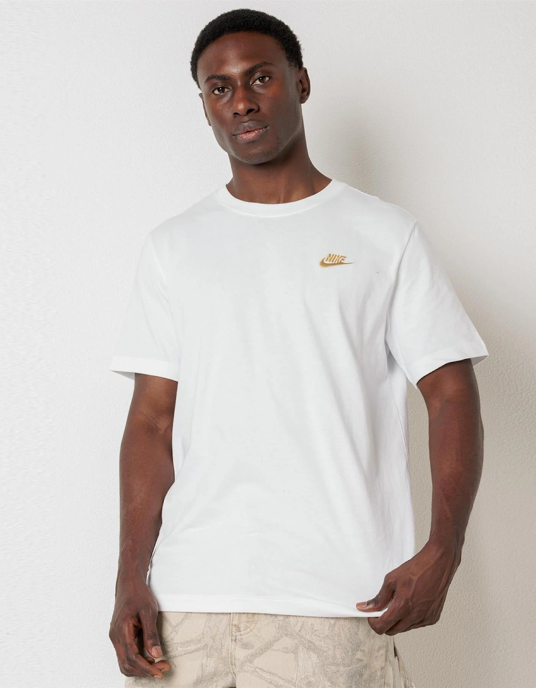 Nike Club Crew Neck T-Shirt White/Gold