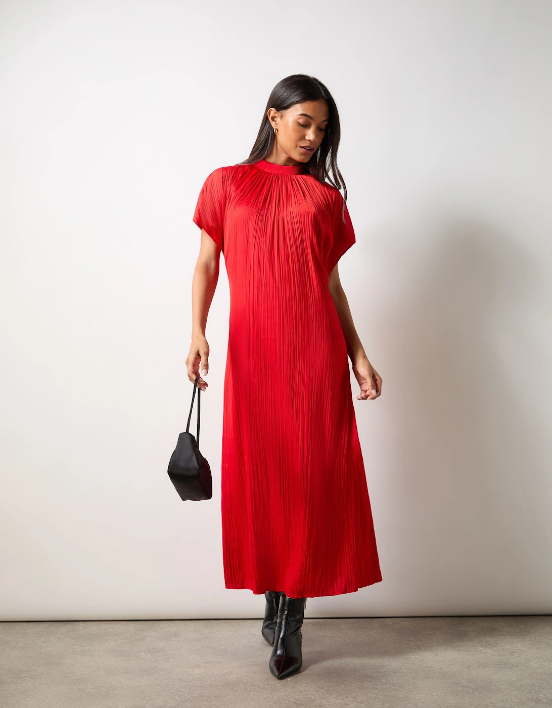 Red High Neck Plisse Dress