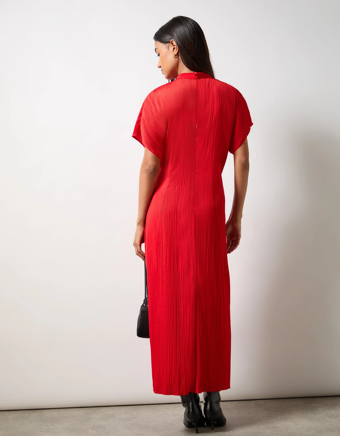Red High Neck Plisse Dress