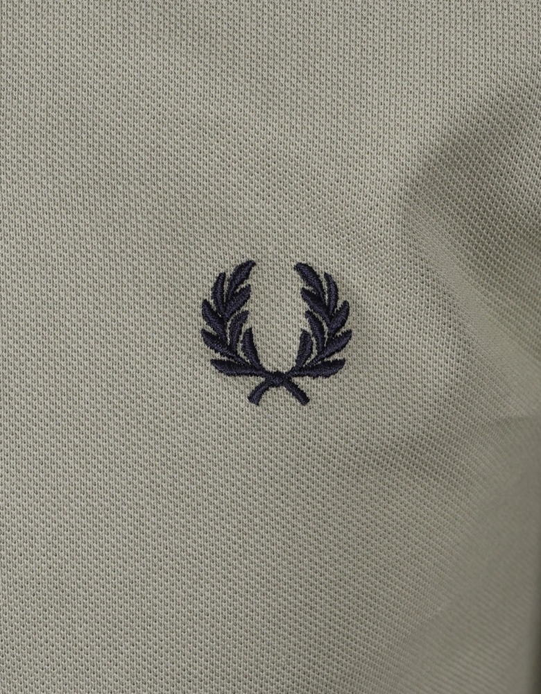 FRED PERRY TWIN TIPPED POLO SEAGRASS/ ECRU/ DARK AIRFORCE