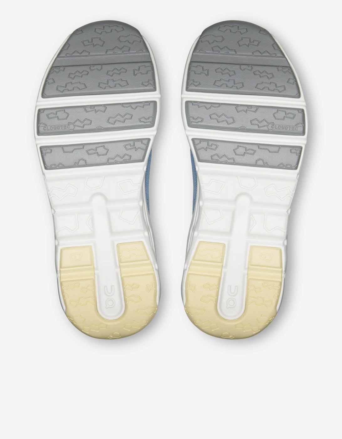 On Running Kids Cloudleap Trainers in Blue
