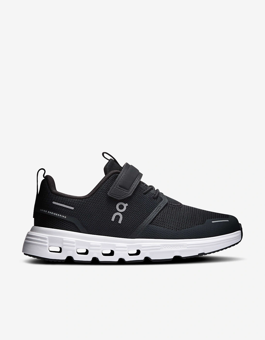 On Girls Multi  Running Cloud Play 2 Trainers  Black - Size Eu 29 UK 11 Us 11.5 Kids