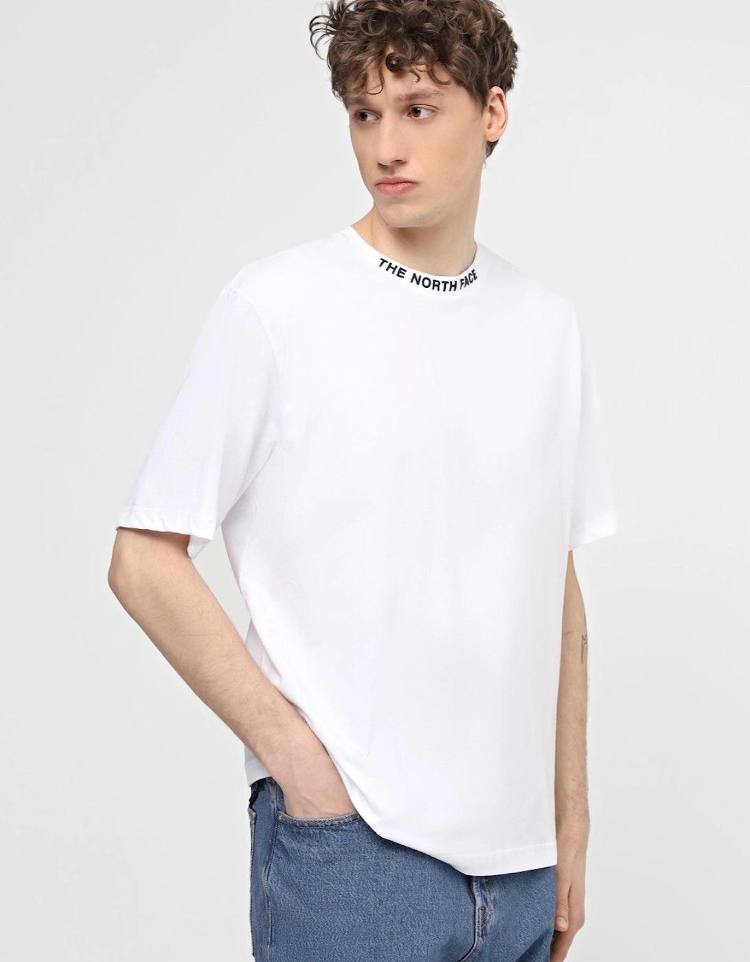 The North Face Mens New ZUMU Short Sleeve T-shirt in White