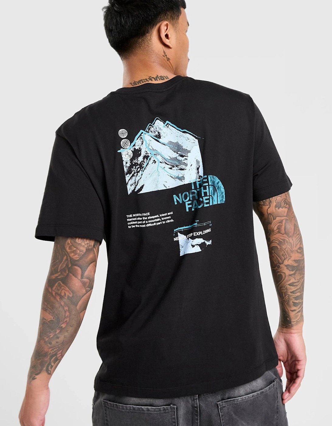 The North Face Mens Dark Matter Mountain Logo SS in Black