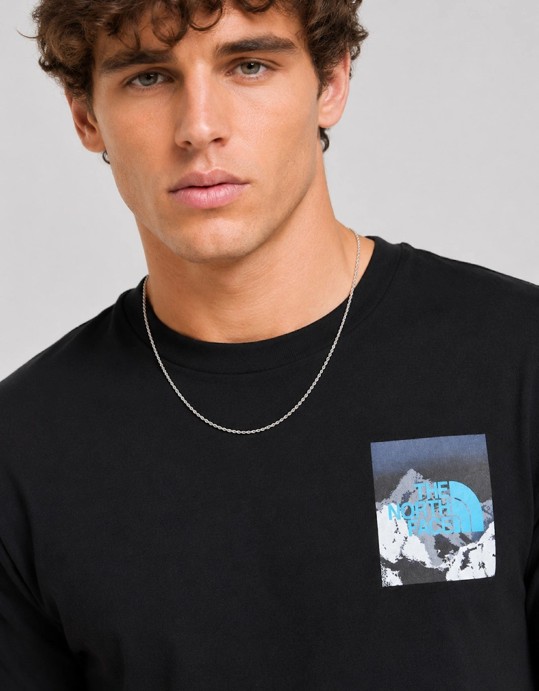 The North Face Mens Energy Graphic Mountain Logo T-Shirt in Black