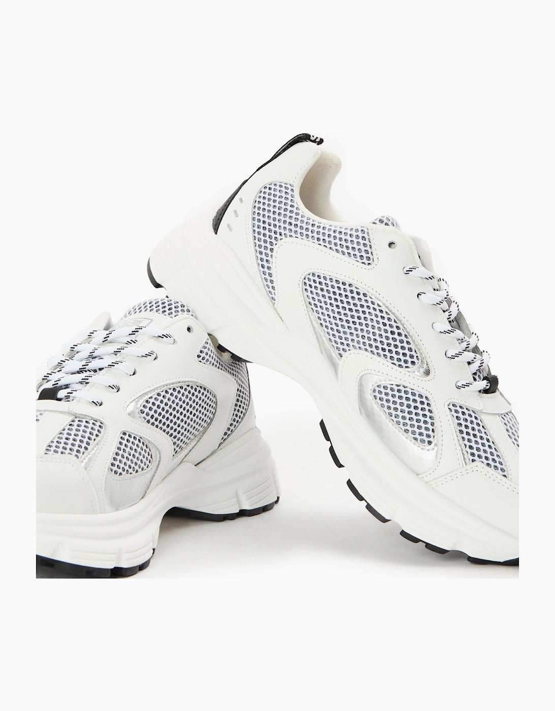 Plaja Low-Top Trainers