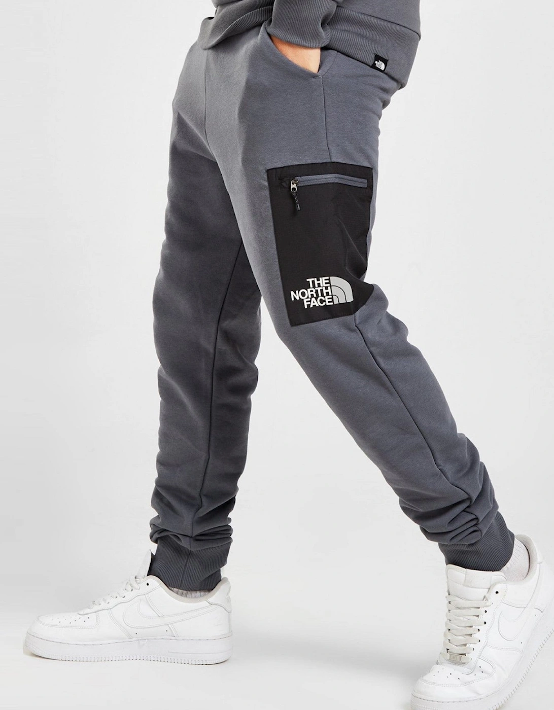The North Face Mens Inc Bondi Pullover Tracksuit in Vanadis Grey