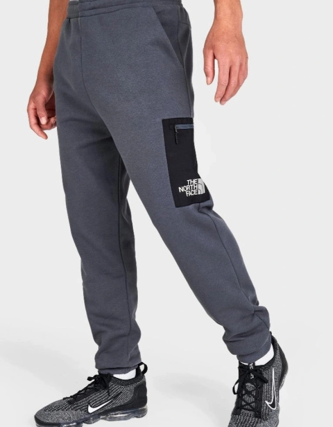 The North Face Mens Bondi Woven Pocket Joggers in Vanadis Grey