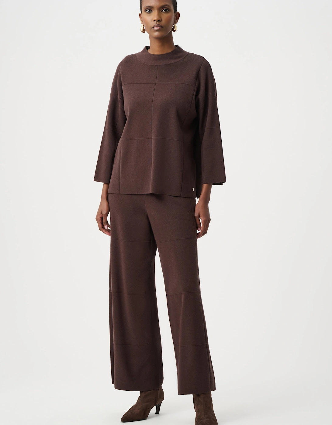 Brushed viscose straight sweater with mock neck