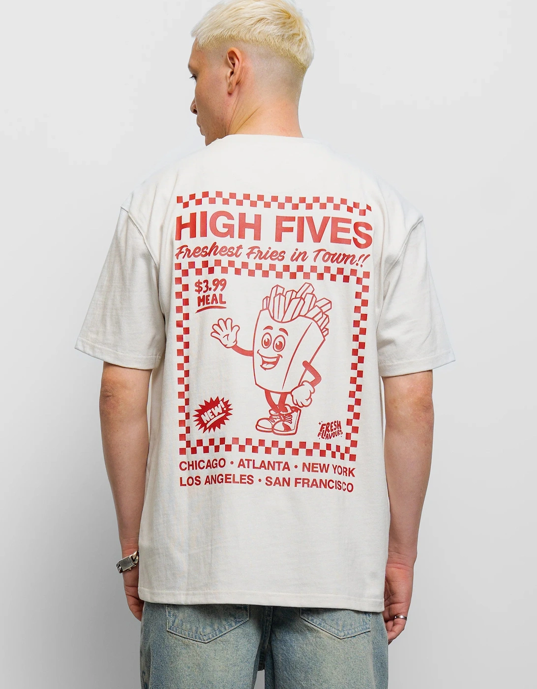 Fresh Flavours High Fives Oversized T-Shirt - Ecru