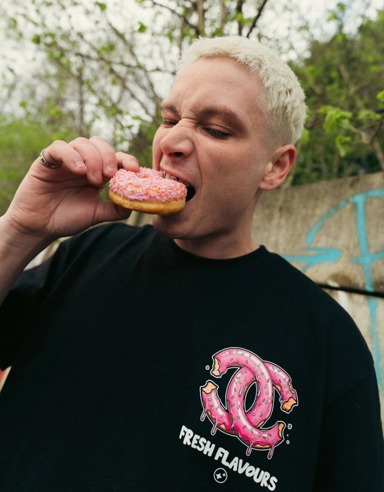 Fresh Flavours Chomp Oversized T-Shirt - Black