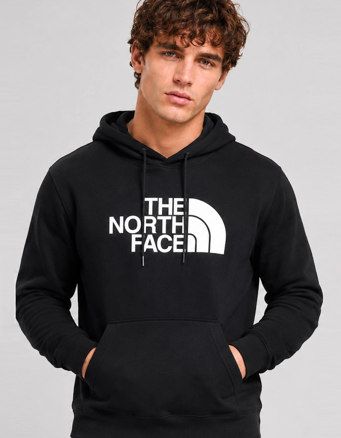 The North Face Men's Standard Half Dome Pullover Hoodie in Black