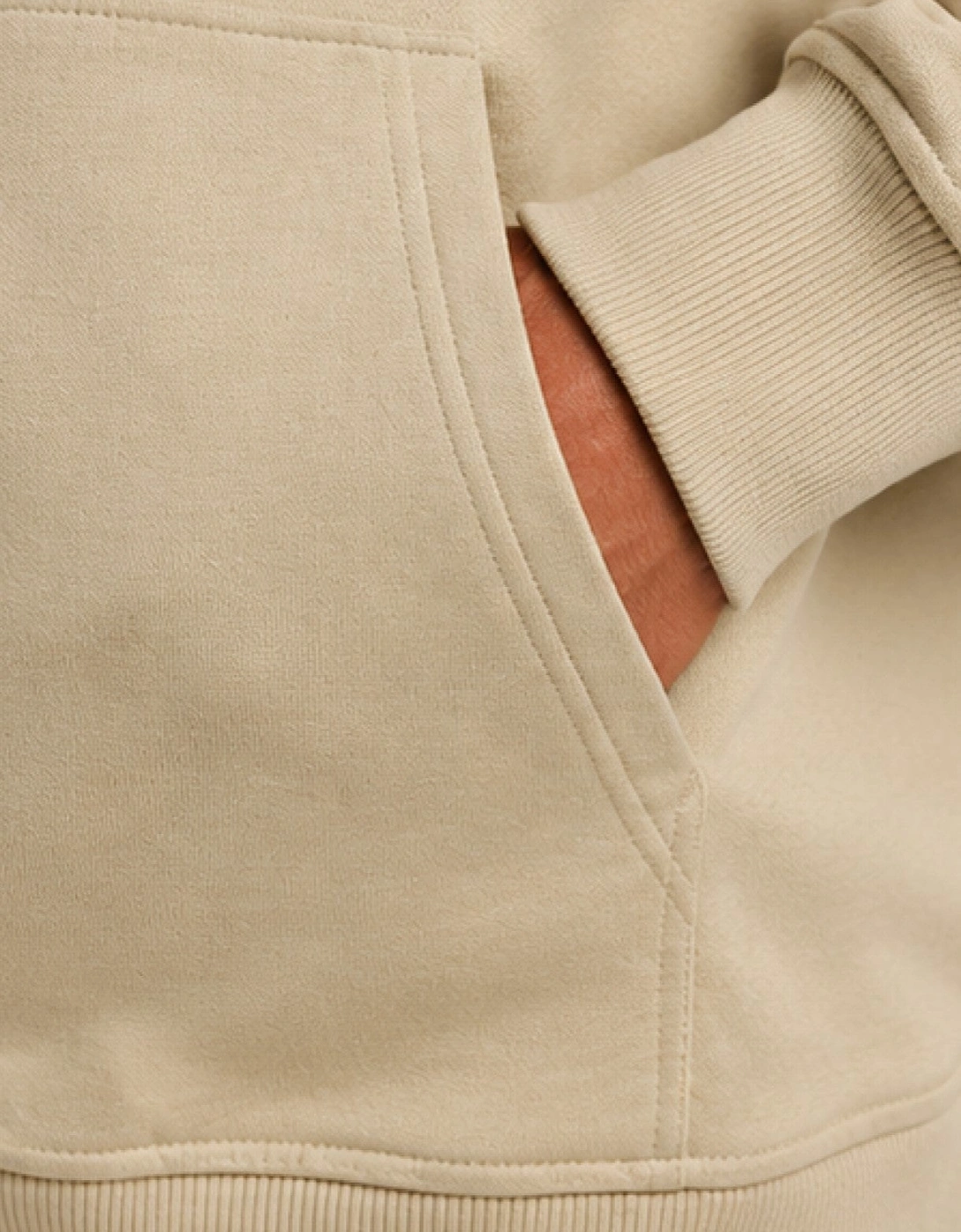 The North Face Men's Standard Half Dome Pullover Hoodie in Beige Sand
