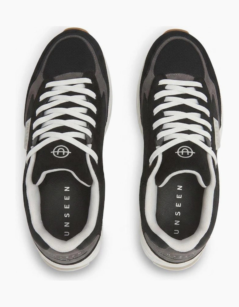Train Black/Grey