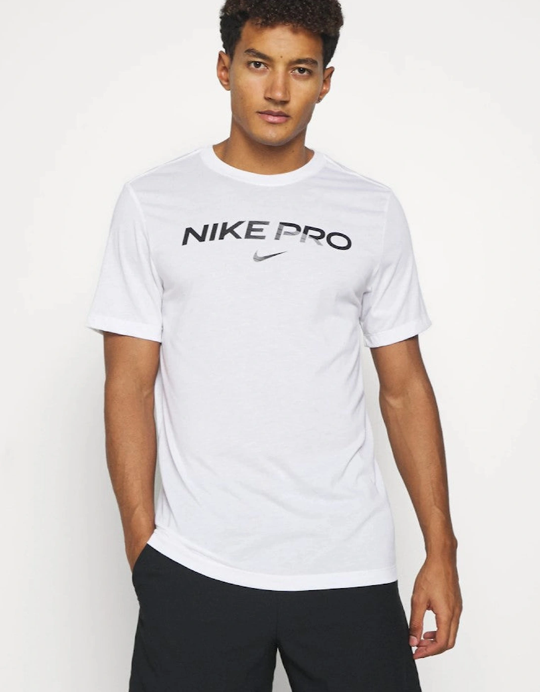 Nike Pro Mens Dri Fit Sportswear T Shirt in White