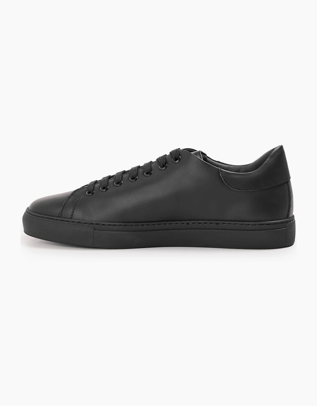 Low Top Trainers