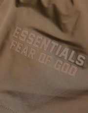 Thumbnail 3 of 3