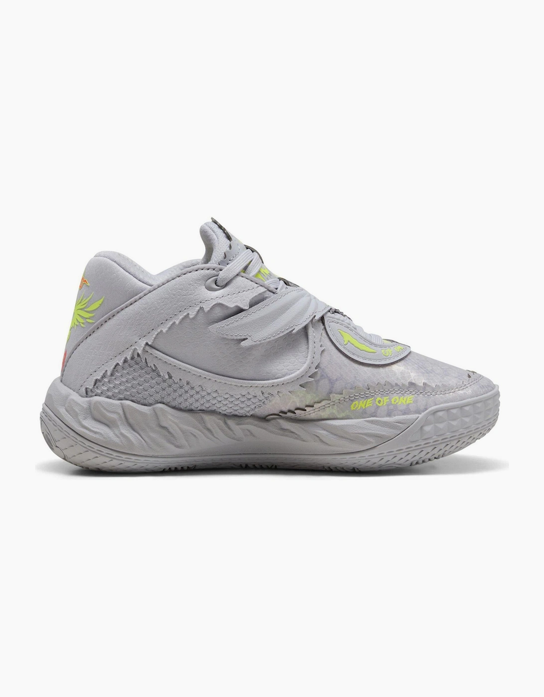 Mb.05 Metallic Basketball Trainers