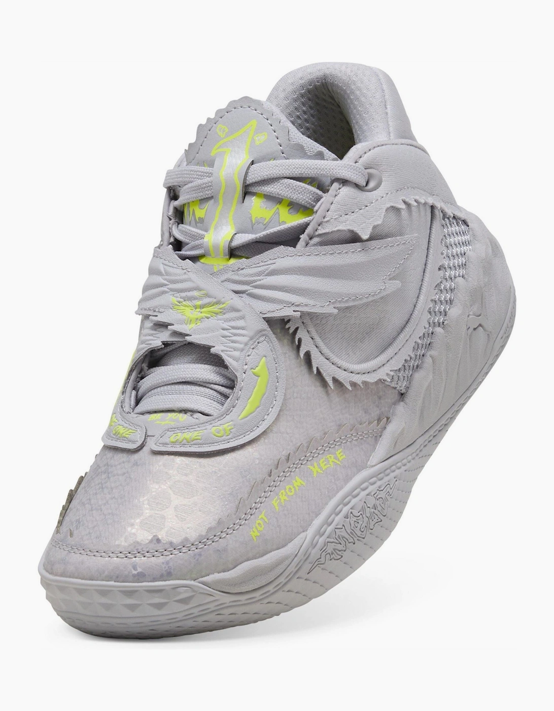 Mb.05 Metallic Basketball Trainers