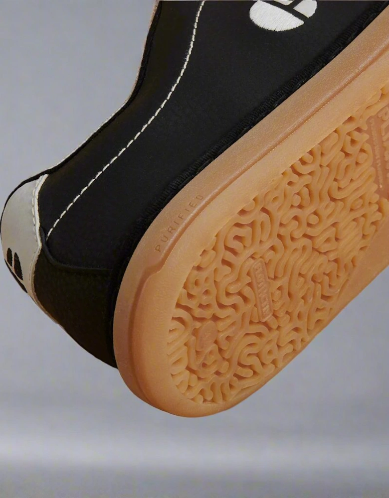 Hevea - Black / Gum