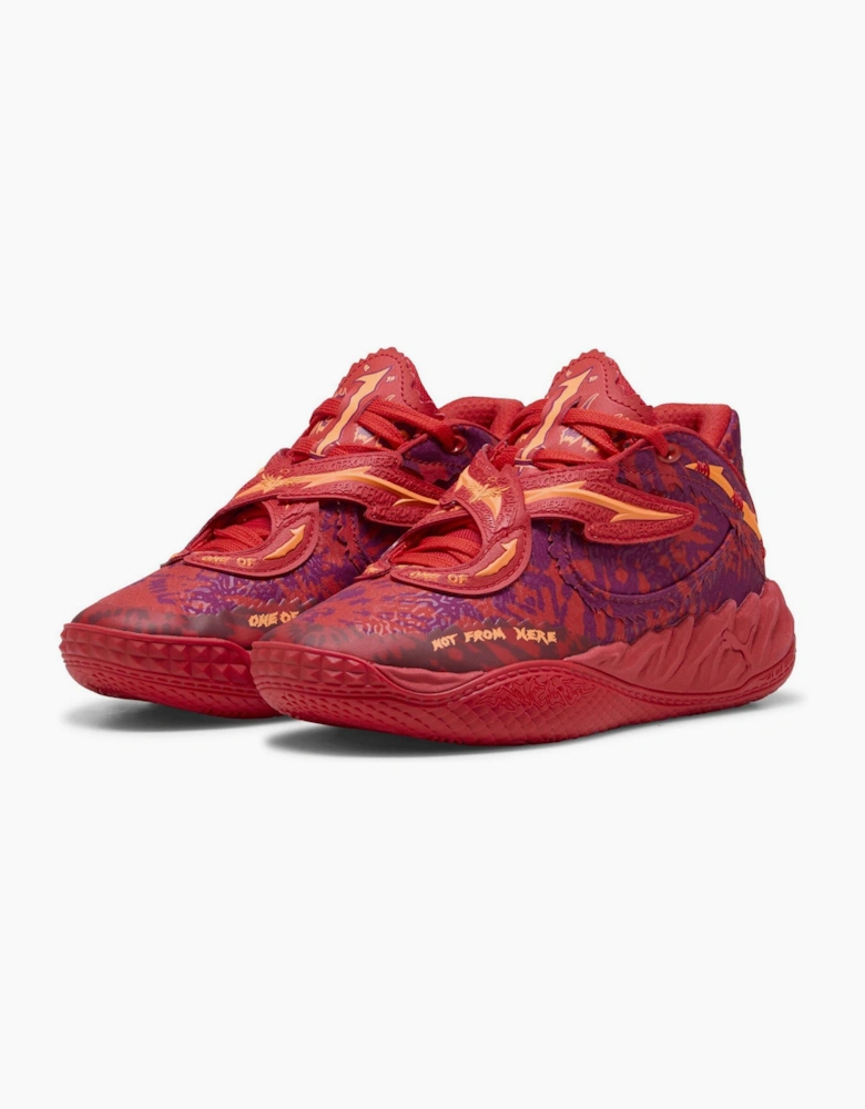 Mb.05 Crowd Surf Basketball Trainers