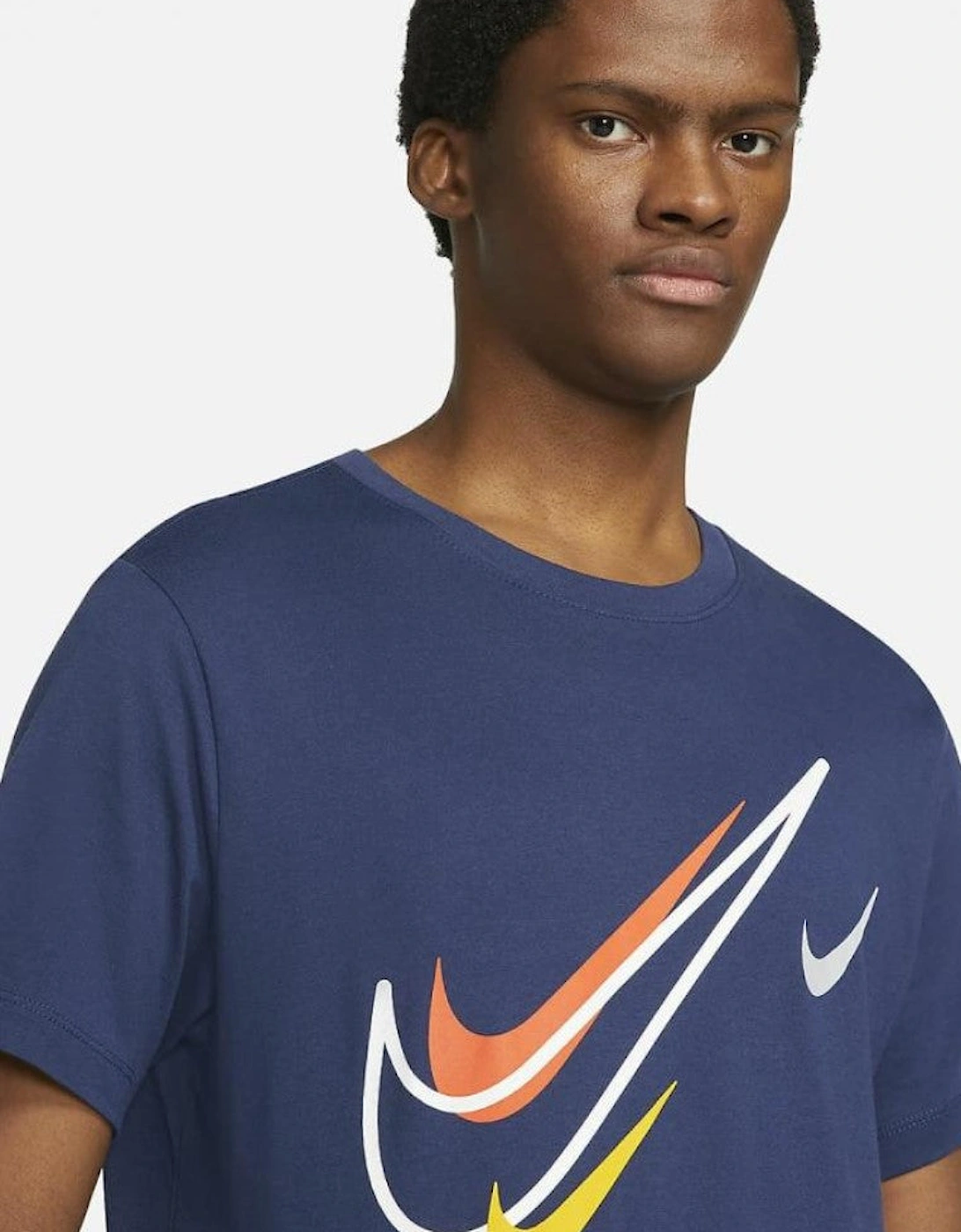 Nike Mens Sportswear Club Swoosh Classic Logo T Shirt in Navy