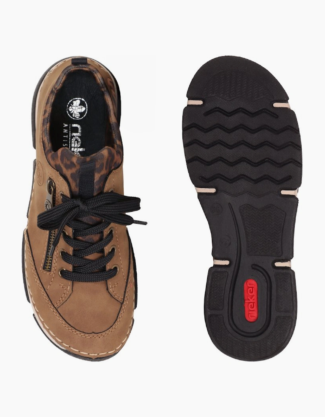 Excursion Womens Trainers