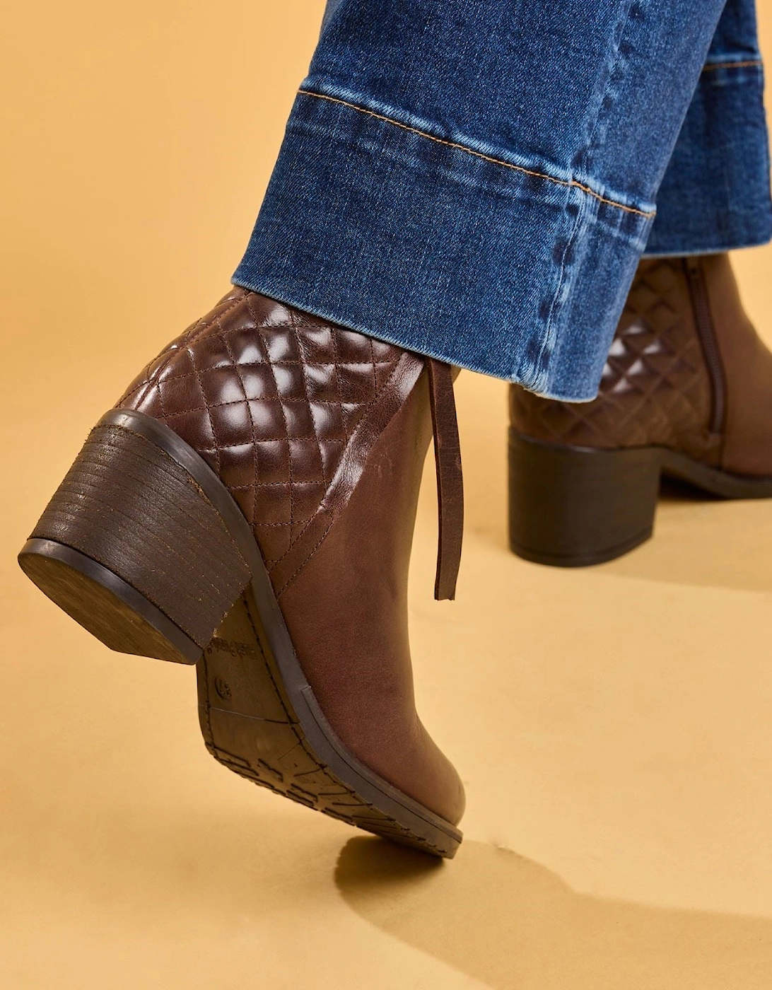 Hush Puppies Halia Leather Women's BROWN Boots