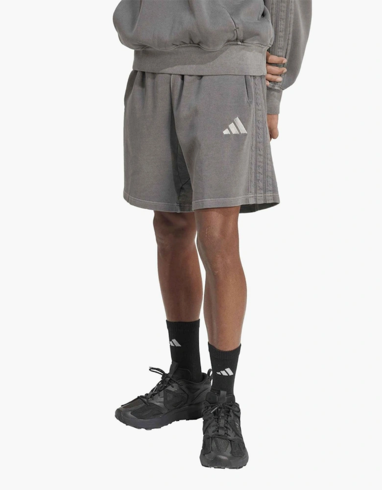 M A Szn Washed 8 Inch Shorts
