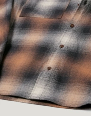 Thumbnail 3 of 3