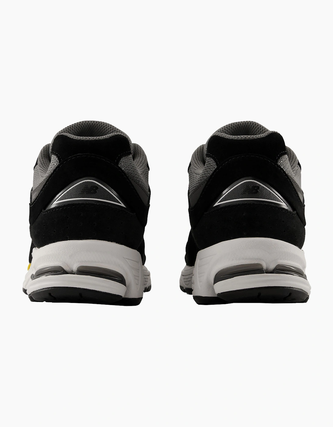 NEW BALANCE 2002 TRAINER BLACK/BLACK CEMENT