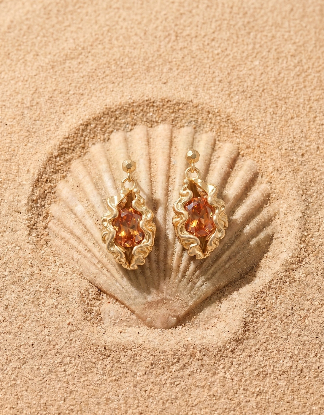 Panopea Champagne Earrings