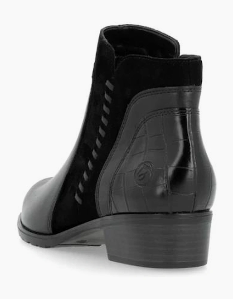 Remonte ladies boot D6893-02 in Black