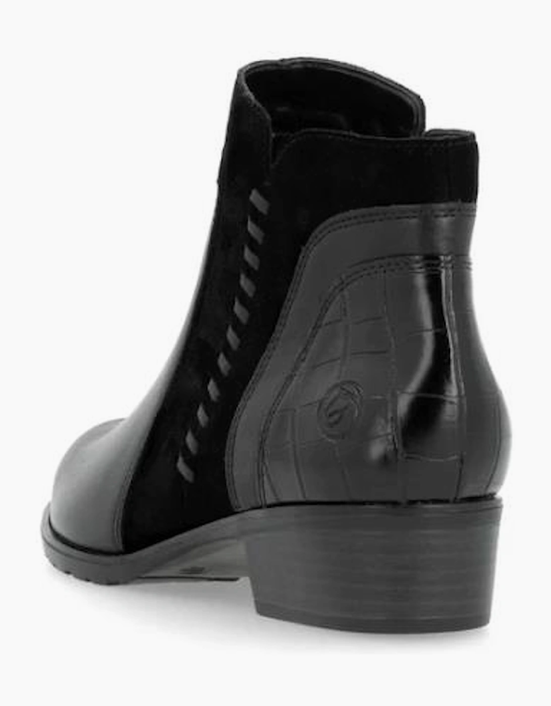 Remonte ladies boot D6893-02 in Black