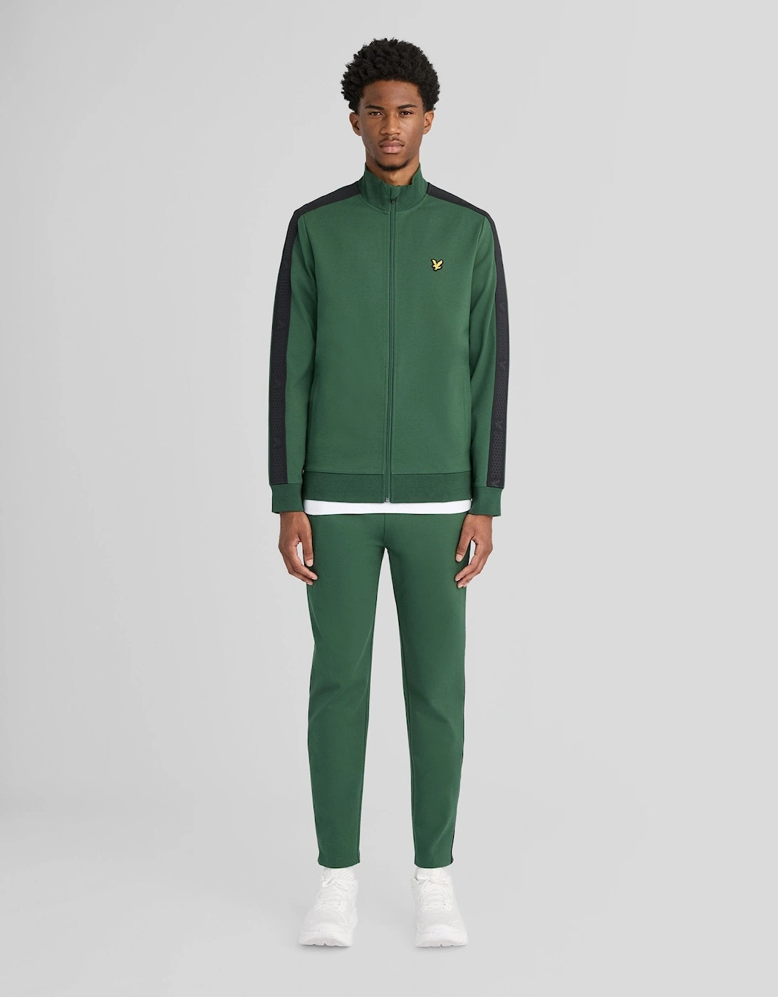 Lyle And Scott Men's Green Padel Taped Joggers - Size 29/28/32/Regular/34