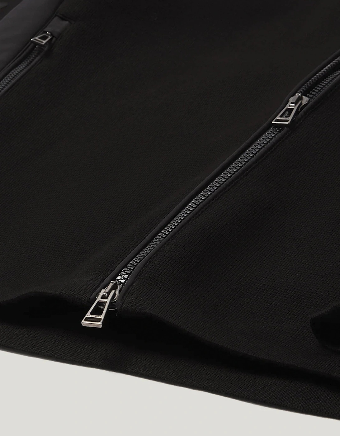 CONSOLE HYBRID HOODED TOP