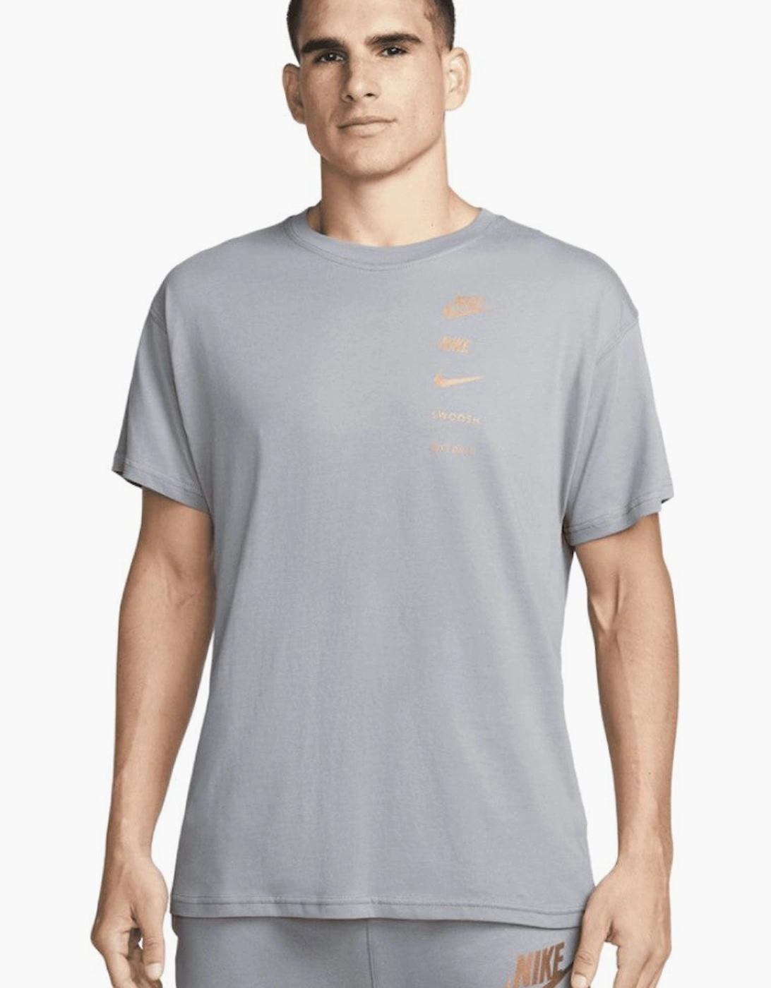 Nike Mens Standard Issue Sportswear T Shirt in Grey