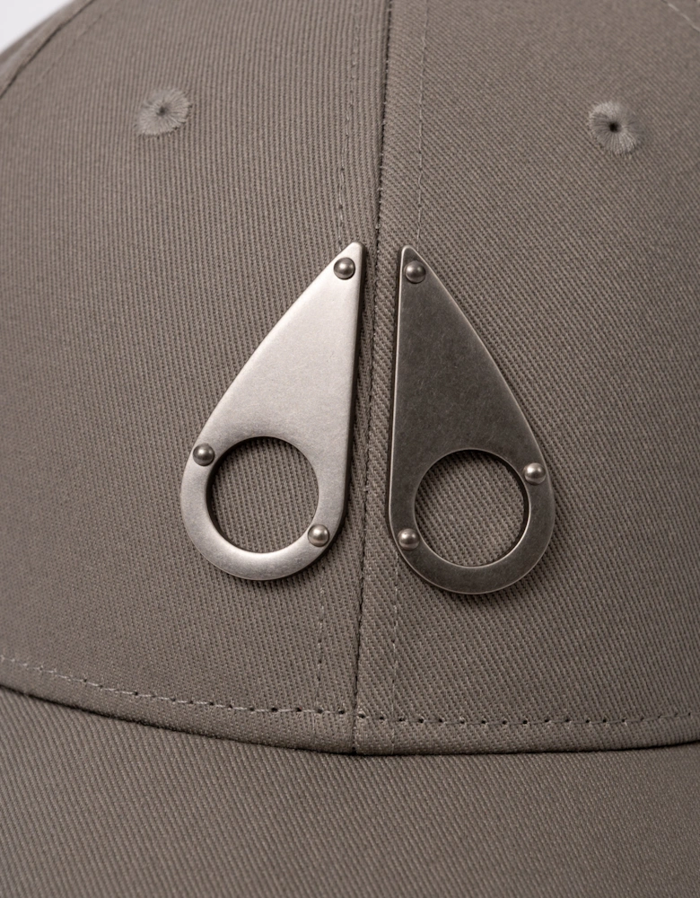 Moose Knuckles Front Logo Icon Cap - Ashen 1968