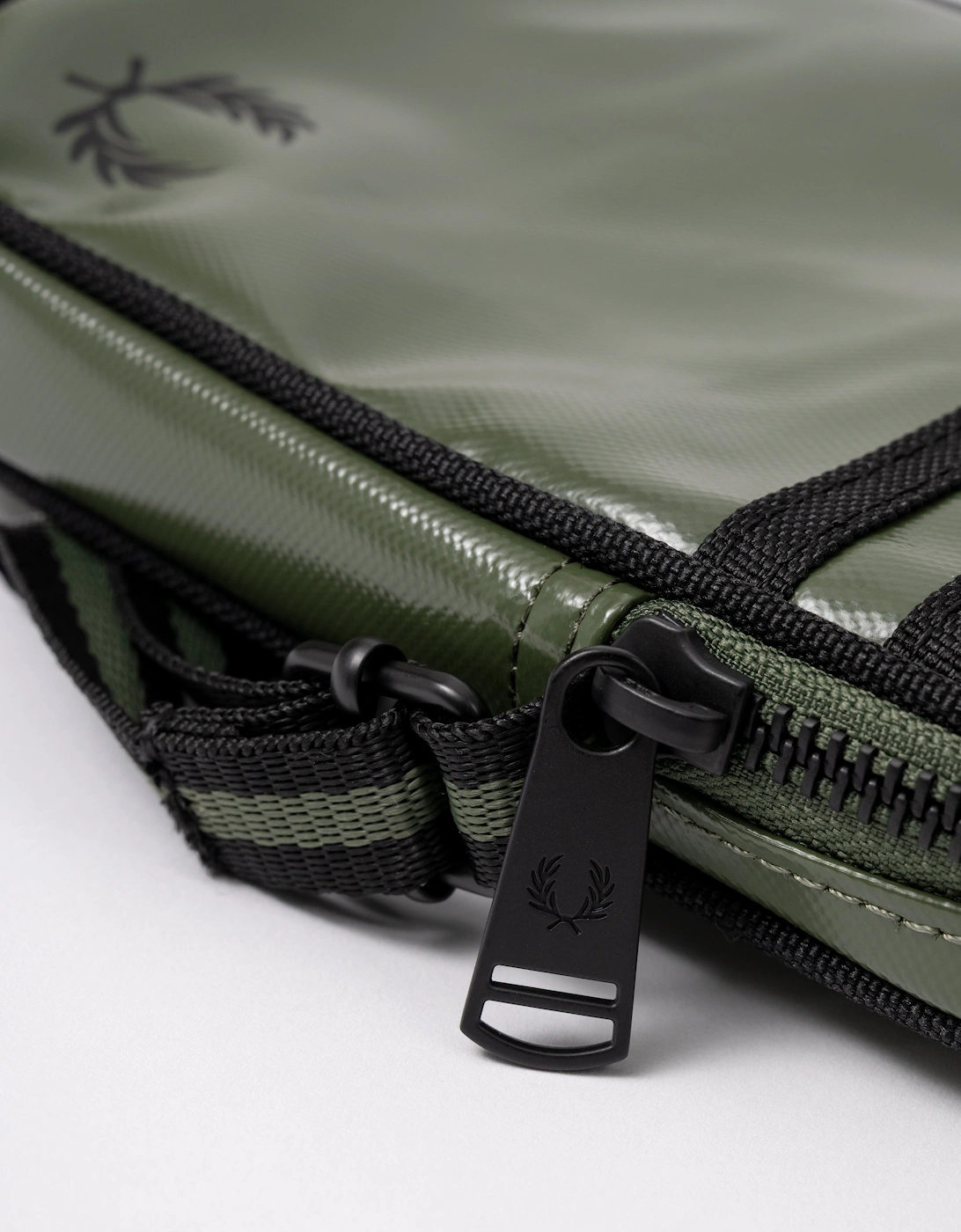 Fred Perry Classic Small Side Bag - Laurel Wreath Green/Black Z50